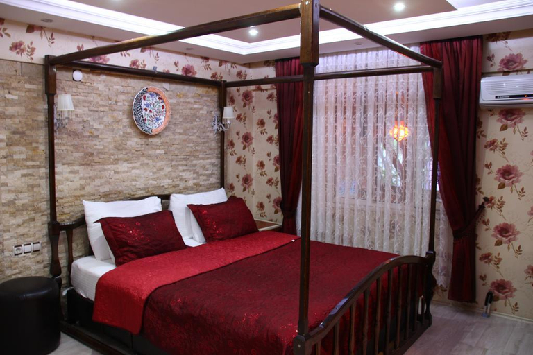 Bedroom 4, Melrose House Hotel, Akköy