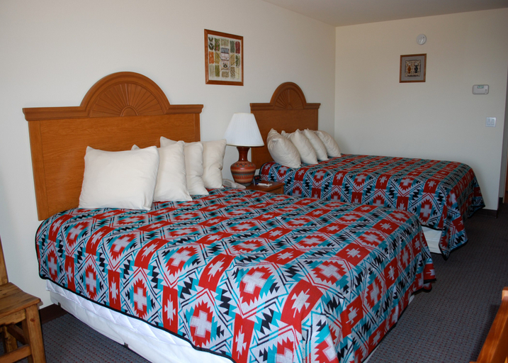 Bedroom 2, The View Hotel, Navajo