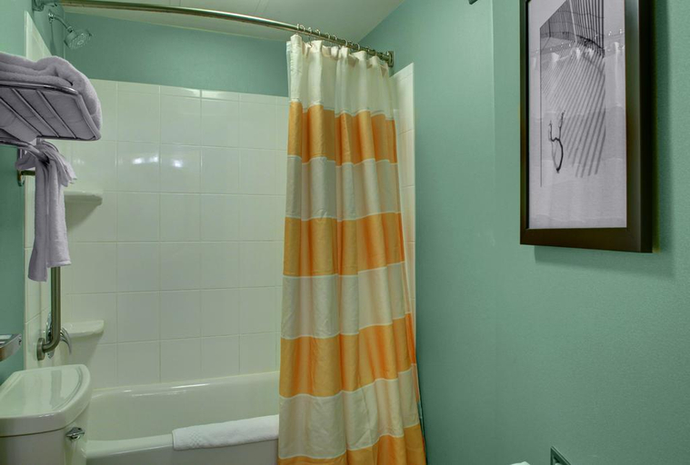 Bathroom 3, SpringHill Suites West Palm Beach I-95, Palm Beach