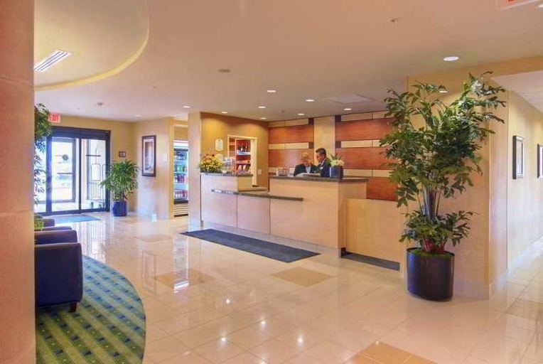 Public Area 2, SpringHill Suites by Marriott Medford, Jackson