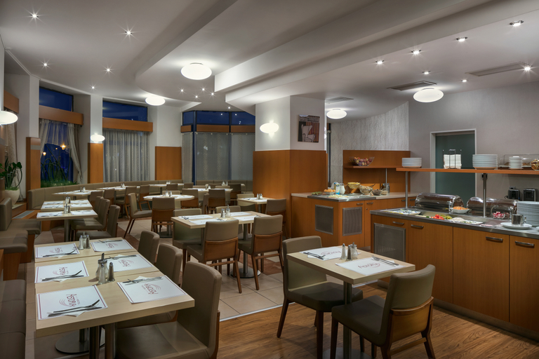 Food & Drinks 5, Astoria Hotel Prague, Praha 1