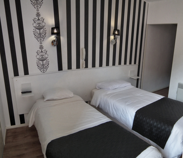 Bedroom 3, Pays Bas, Hautes-Pyrénées