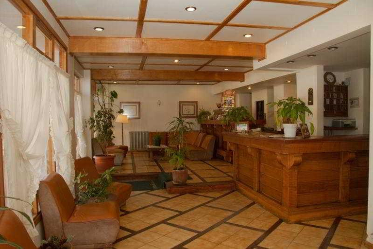 Public Area 2, Hotel Tunqueley, Lacar