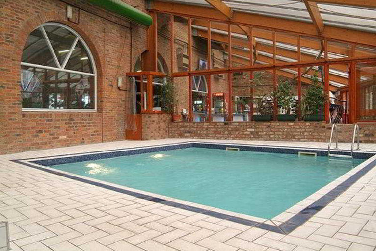 Sport & Beauty, Middletons Hotel, York