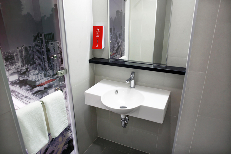 Bathroom 6