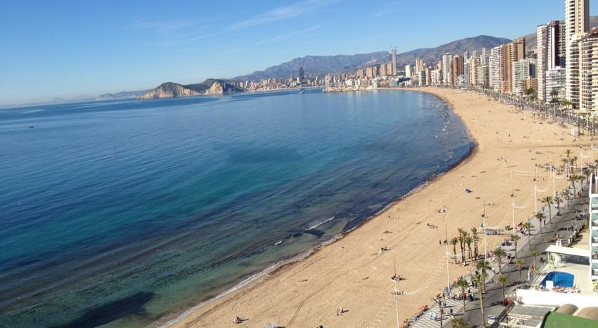 Others 4, Las Carabelas, Alicante