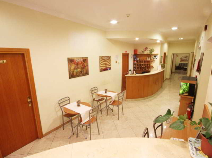 Public Area 2, Hotel Zara, Napoli