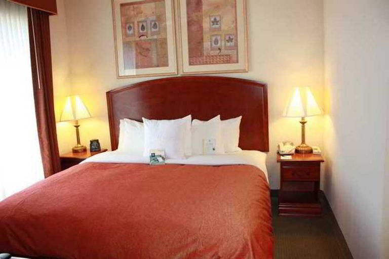 Bedroom 3, Homewood Suites By Hilton HOU Intercontinental, Houston