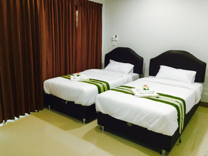 Retro Twin Home at Maesot, Mae Sot