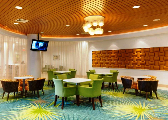 Food & Drinks 5, SpringHill Suites by Marriott Miami Downtown/Medical Center, Miami-Dade