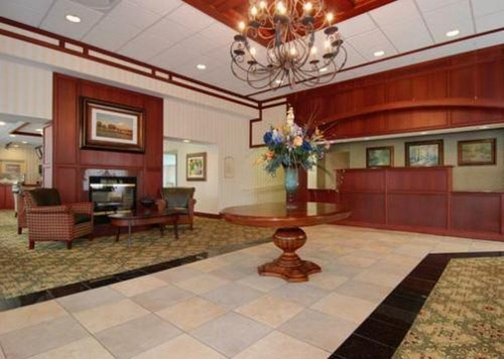 Public Area 2, Hamden Hotel and Suites – Hamden New Haven, New Haven