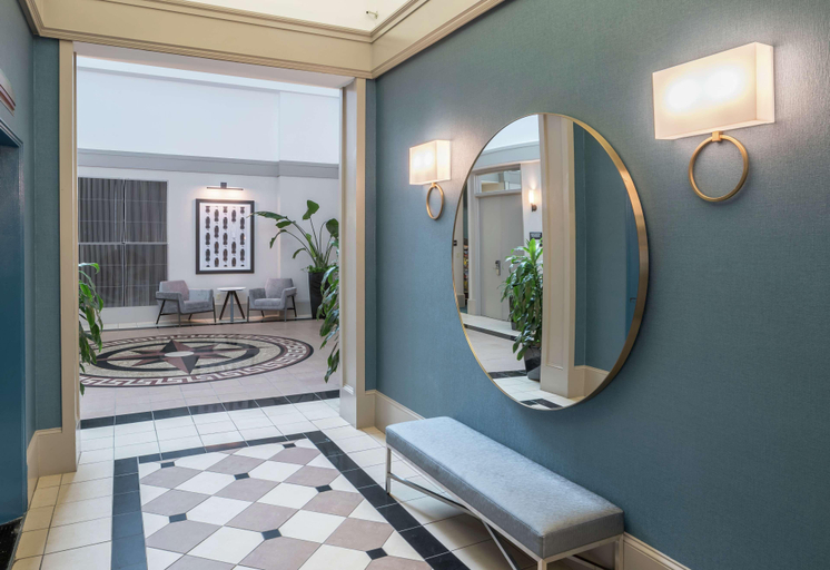Public Area 2, Hampton Inn & Suites Atlanta-Downtown, Atlanta