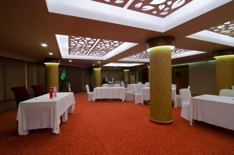 Public Area 2, Roof Garden Hotel, Merkez