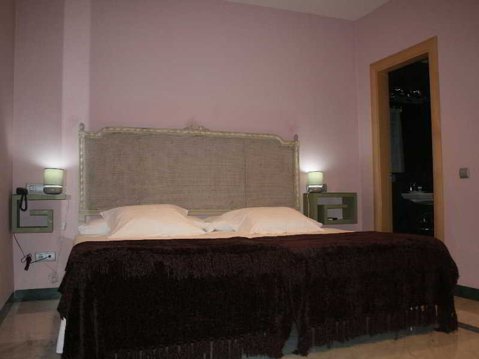 Bedroom 3, Duque de Cardenas, Córdoba