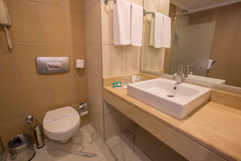 Bathroom 5, Side Aquamarin Resort & Spa, Manavgat