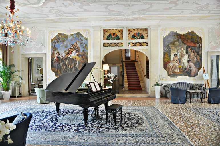 Public Area 4, Hotel Villa Condulmer, Treviso