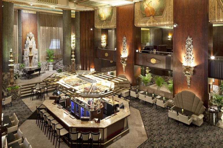 Public Area 4, Hilton Cincinnati Netherland Plaza, Hamilton