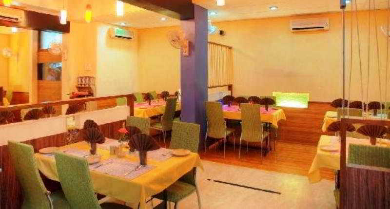 Public Area, Kamfotel Hotel Nashik, Nashik