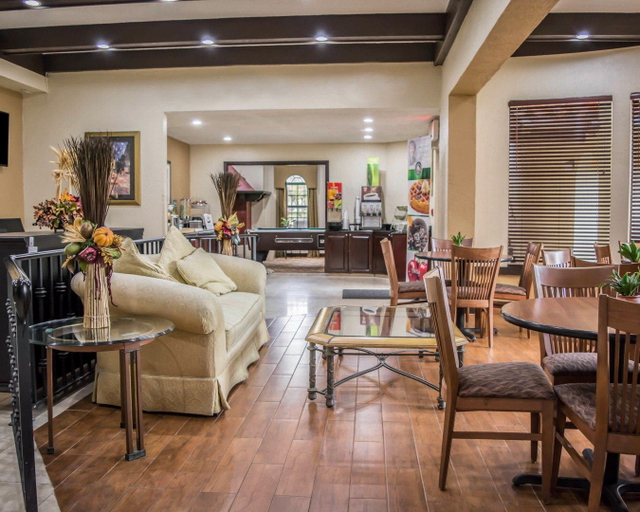 Public Area 2, Clarion Pointe Tampa-Brandon Near Fairgrounds and Casino, Hillsborough