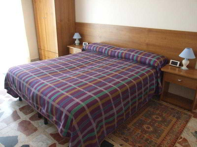 Bedroom 4, Hotel Morgantina, Enna