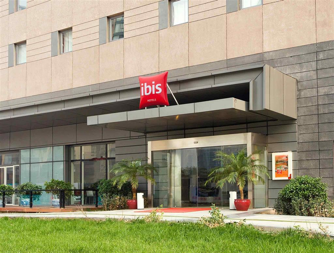 Exterior & Views 2, Ibis Beijing Sanyuan, Beijing