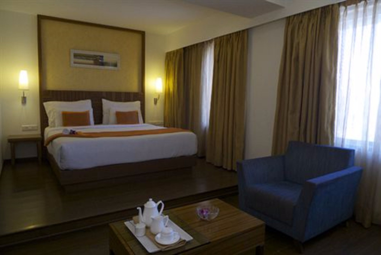 Bedroom 5, Hotel Leafio Marigold, Mumbai Suburban