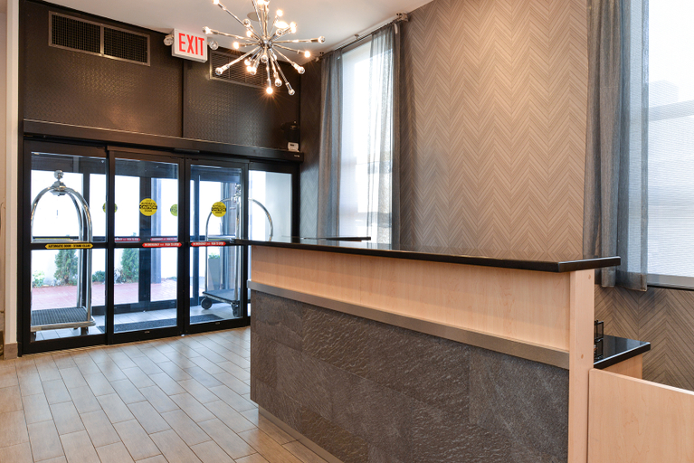 Public Area 3, Red Lion Inn & Suites Brooklyn, New York