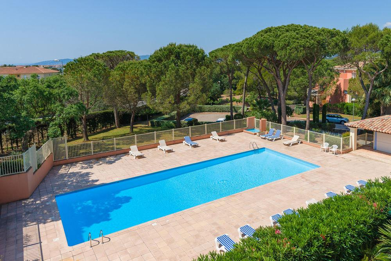 Sport & Beauty 4, Residence Le Domaine Des Grands Pins, Var