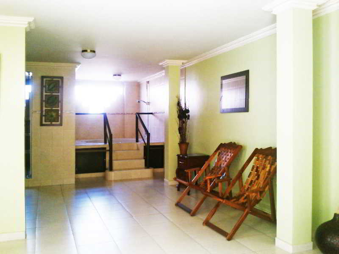 Public Area, San Marino Royal, Oropeza