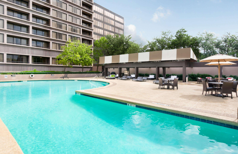 Sport & Beauty 2, DoubleTree Hotel & Suites Houston by the Galleria, Houston