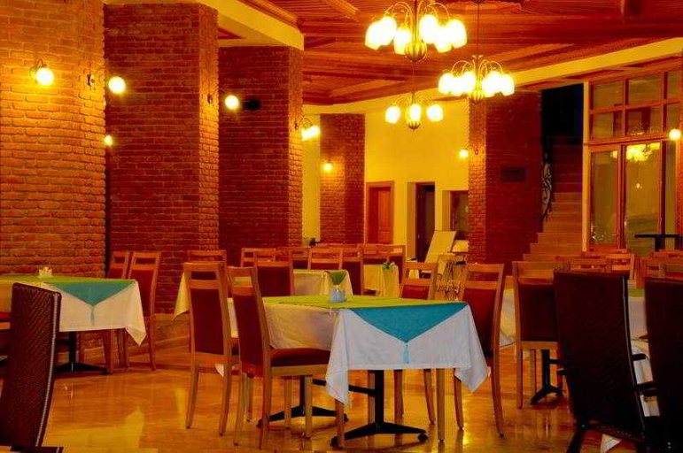 Food & Drinks 5, Angora Beach Resort, Balçova