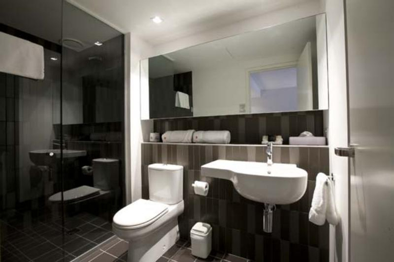 Bedroom 4, Dandenong Central Apartment Hotel, Gr. Dandenong - Dandenong