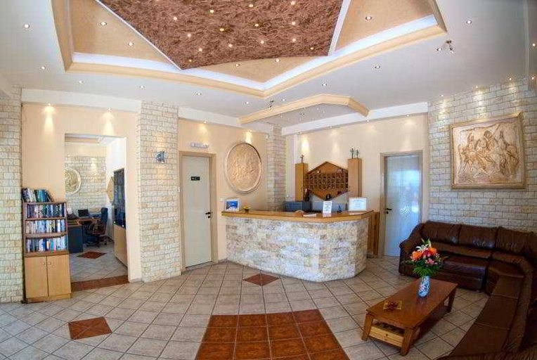 Public Area, Elpis Studios & Apartments, Crete