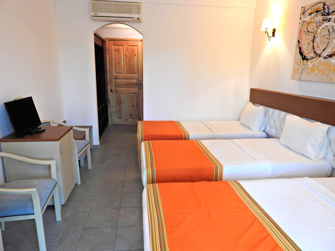 Bedroom, Tiana Beach Resort, Bodrum