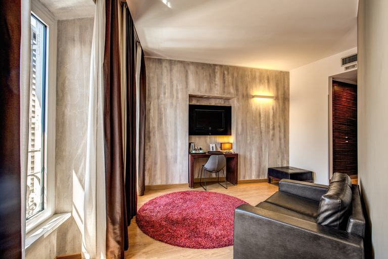 Bedroom 2, Trevi Collection, Rome