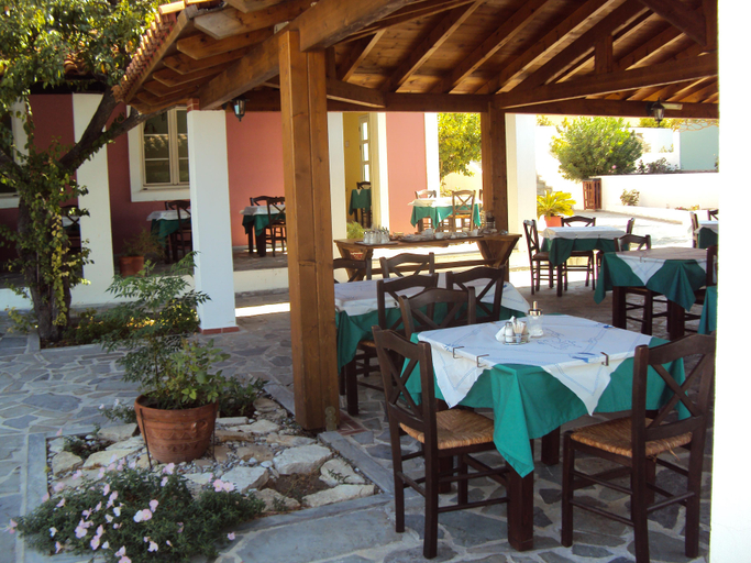 Others 5, Mykali, North Aegean