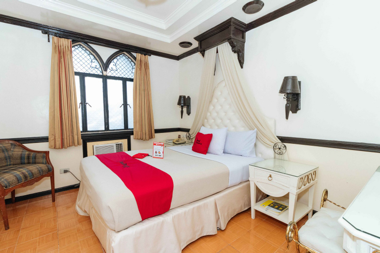 RedDoorz Plus @ Mother Ignacia Quezon City, Quezon City