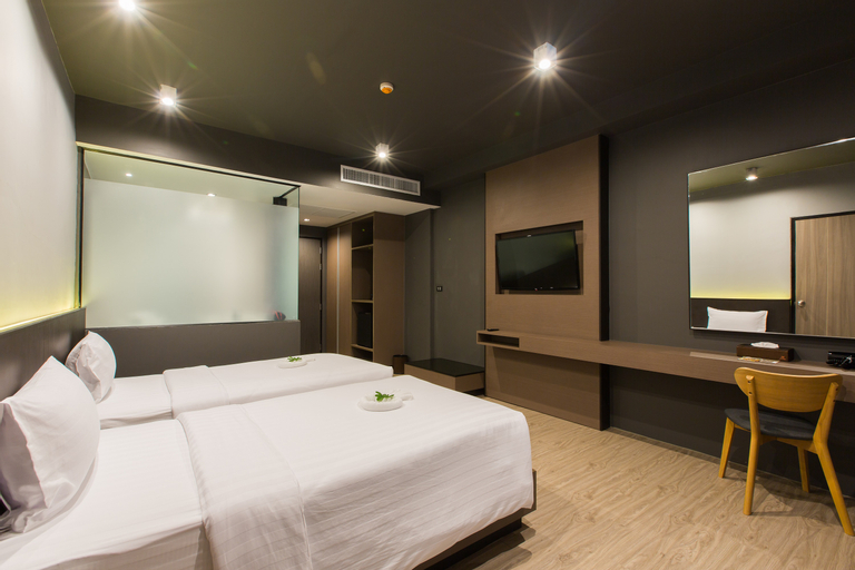 Bedroom 9