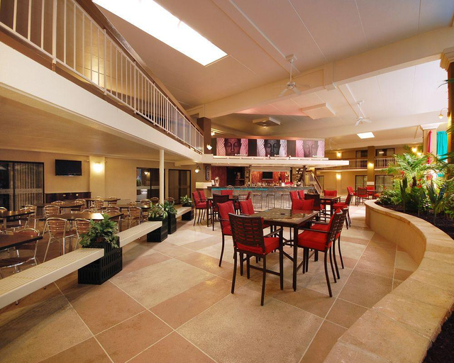 Food & Drinks, Clarion Hotel & Conference Center Hagerstown Area, Washington