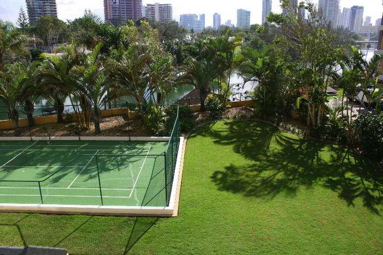 Exterior & Views 2, Capricorn One Beachside Holiday Apartments, Gold Coast