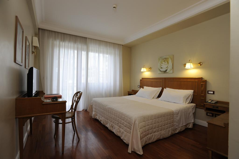 Bedroom 3, Silva Hotel Splendid, Frosinone