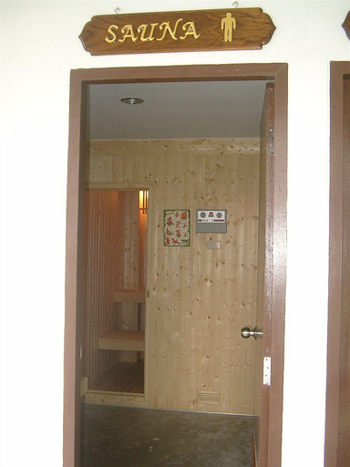 Public Area 1, Coral Hotel, Bang Saphan