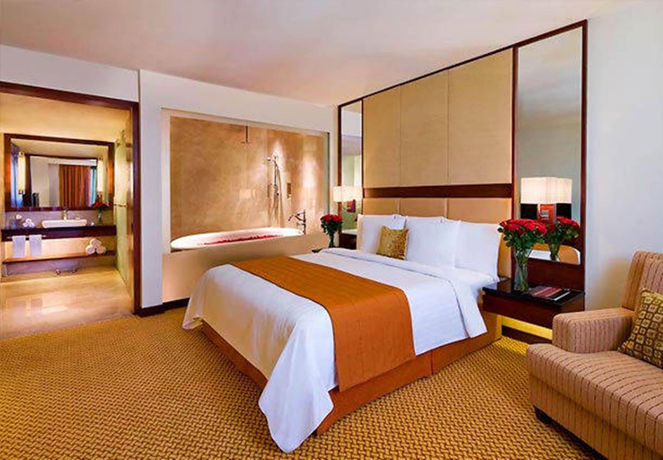 Bedroom 4, Le Méridien Ahmedabad, Ahmadabad