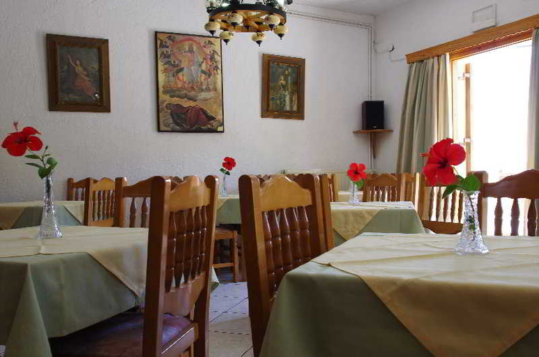 Others 4, Effie, South Aegean
