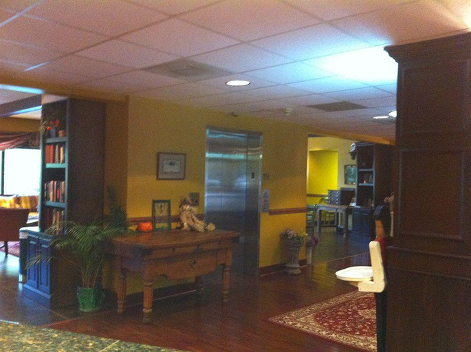 Public Area 2, Highlands Inn Lodge, Macon