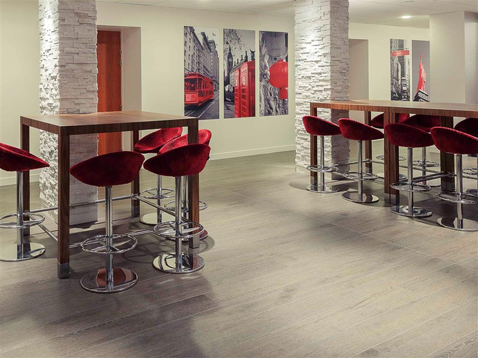 Public Area 4, Mercure Orléans Centre Hotel, Loiret