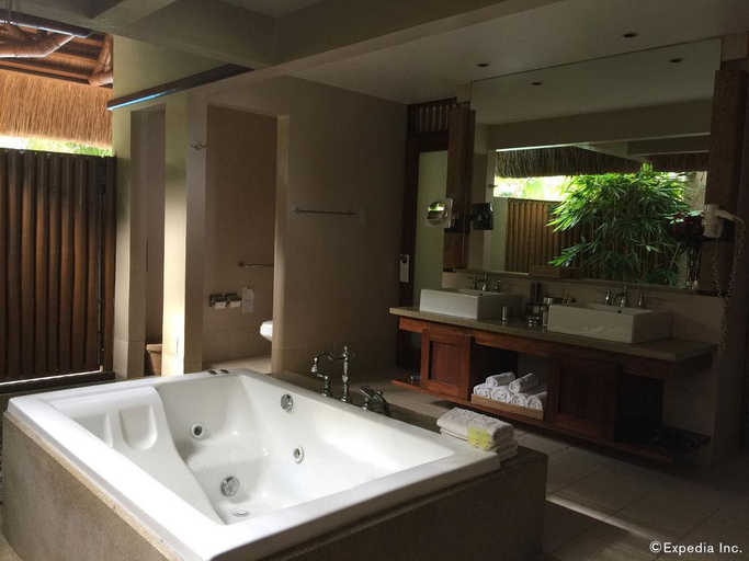 Bathroom 2, Eskaya Resort, Panglao