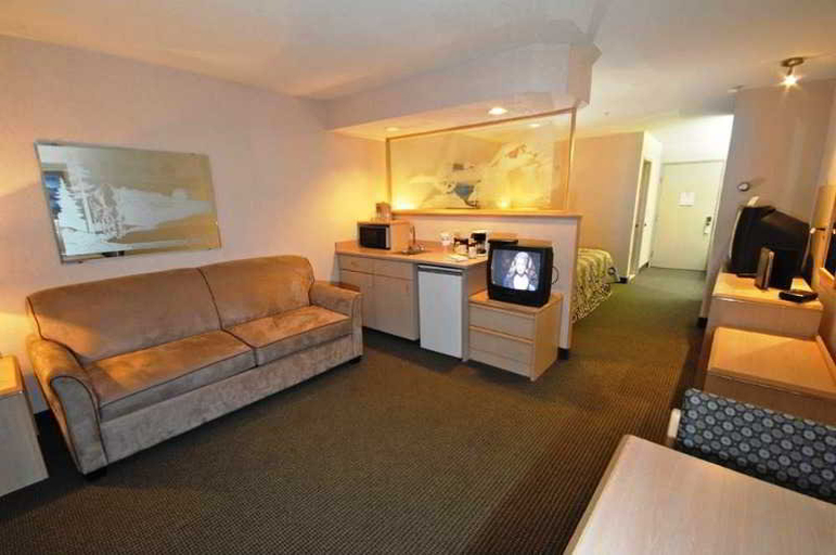 Bedroom 3, Shilo Inn Suites The Dalles, Wasco