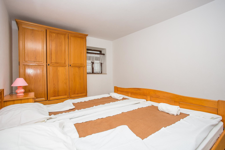 Bedroom 3, Apartments Adria, Zadar