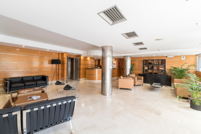 Public Area 2, Infanta Mercedes, Madrid